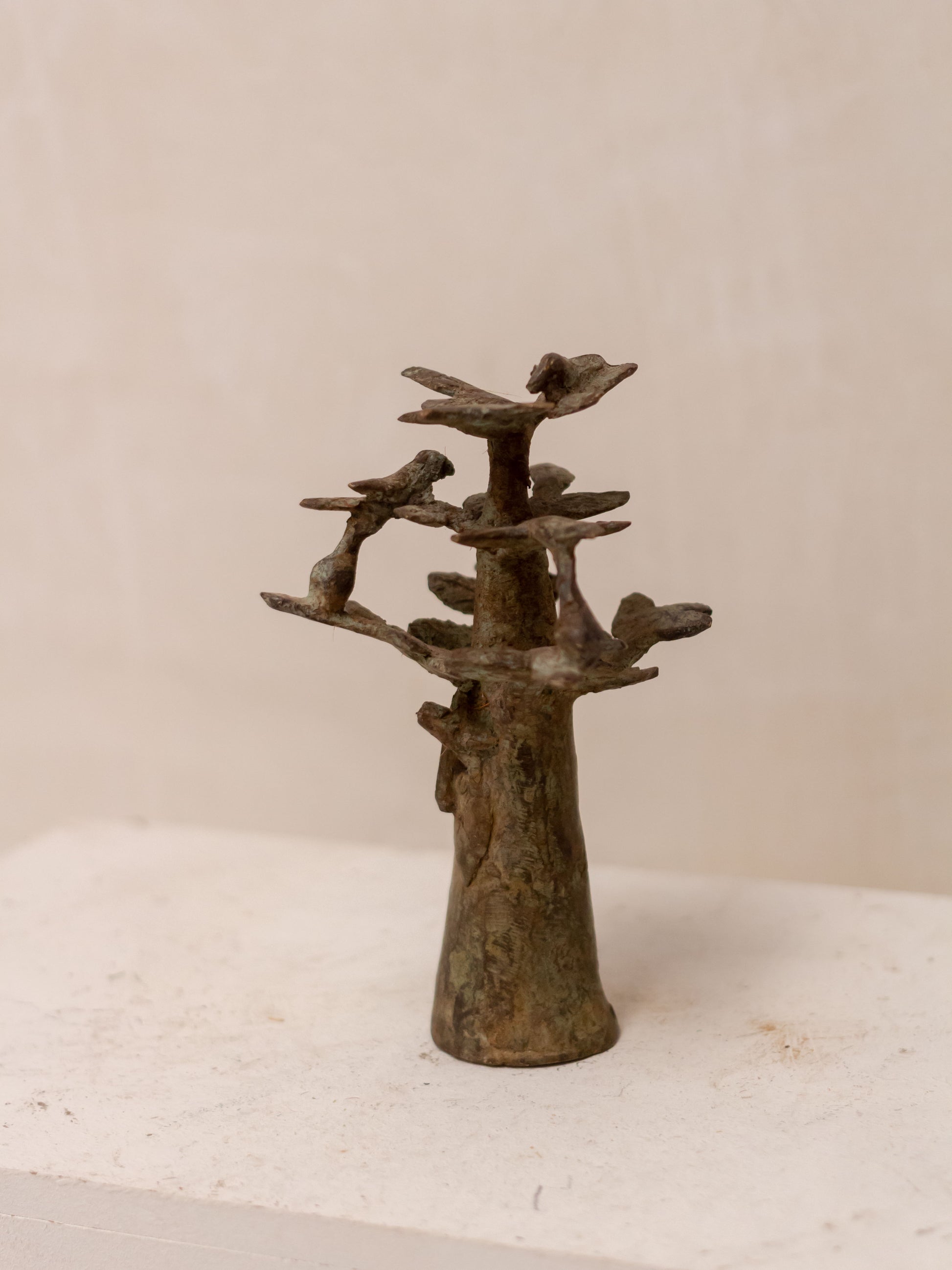 Árbol Boabab (S) - País: País Dogón, Mali.   Material: Aleación de bronce  Medidas: 10X15cm